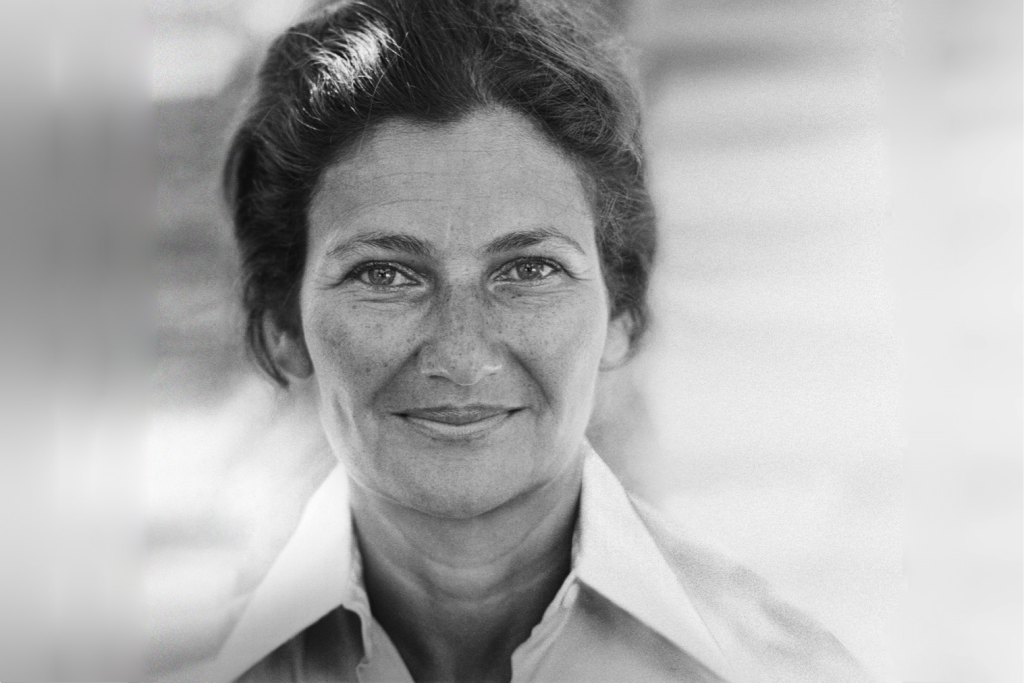 Une grande Dame